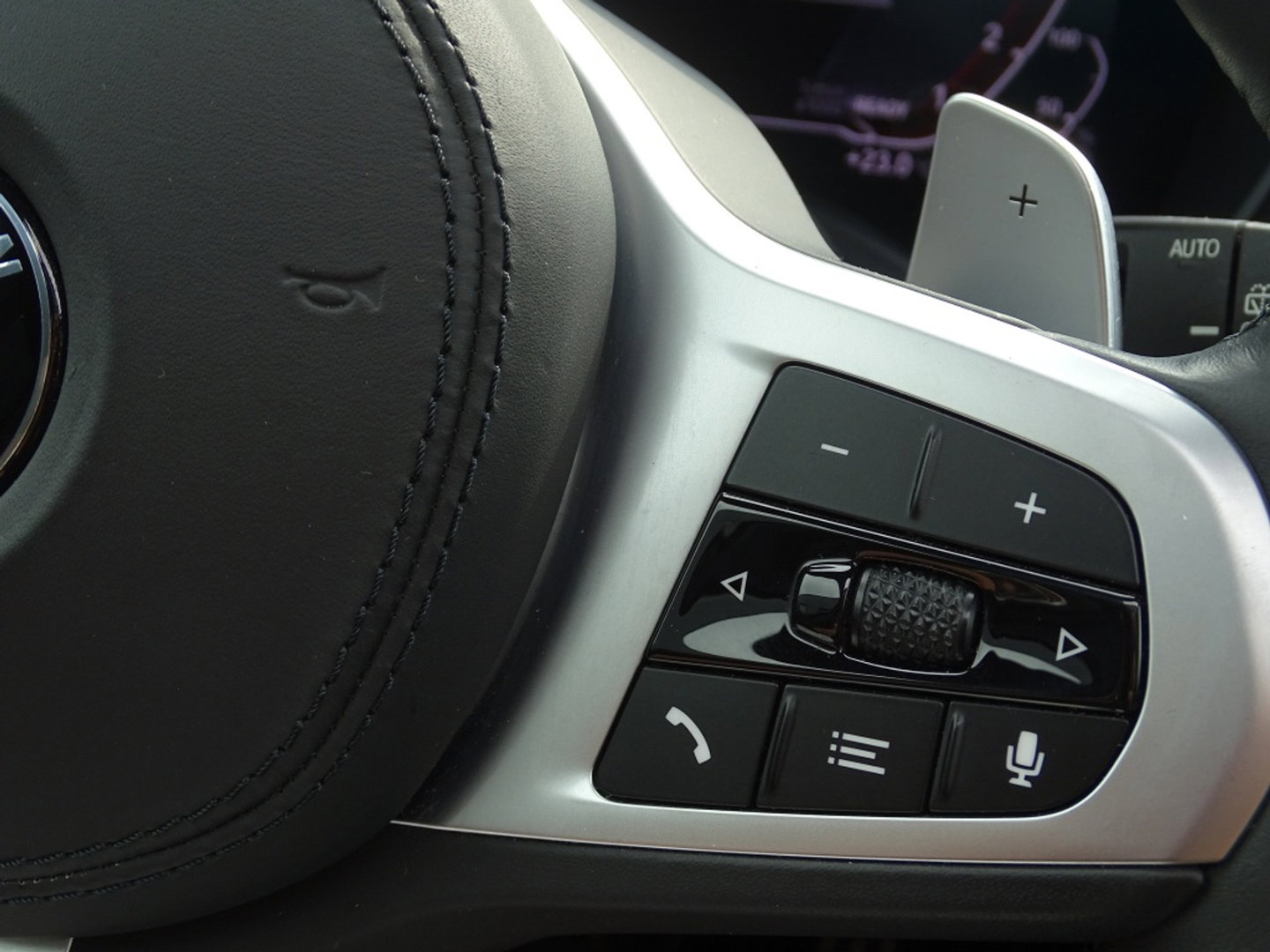 BMW X3 30e 292PK X-Drive M-Sport / pano / head-up / BTW