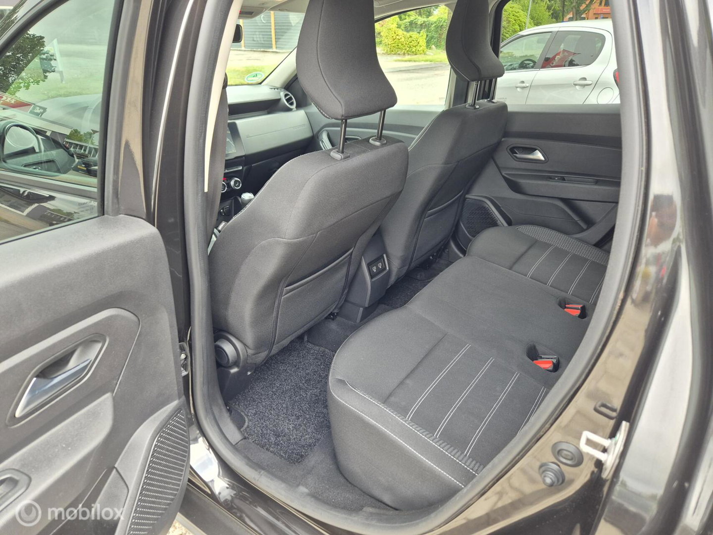 Dacia Duster 1.0 TCe Bi-Fuel Prestige, Trekhaak, Dealer onderhouden!
