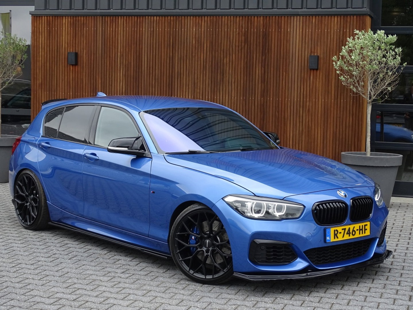 BMW 1-serie M140i 560PK / Brembo / Zaero Edit. / Stage 2 / Bilstein / LED