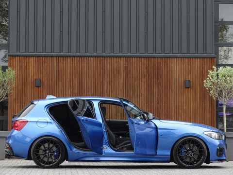 BMW 1-serie M140i 560PK / Brembo / Zaero Edit. / Stage 2 / Bilstein / LED