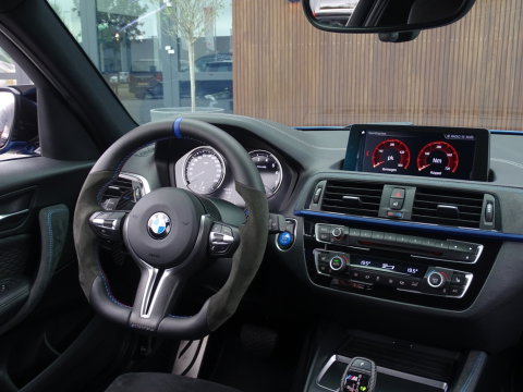 BMW 1-serie M140i 560PK / Brembo / Zaero Edit. / Stage 2 / Bilstein / LED