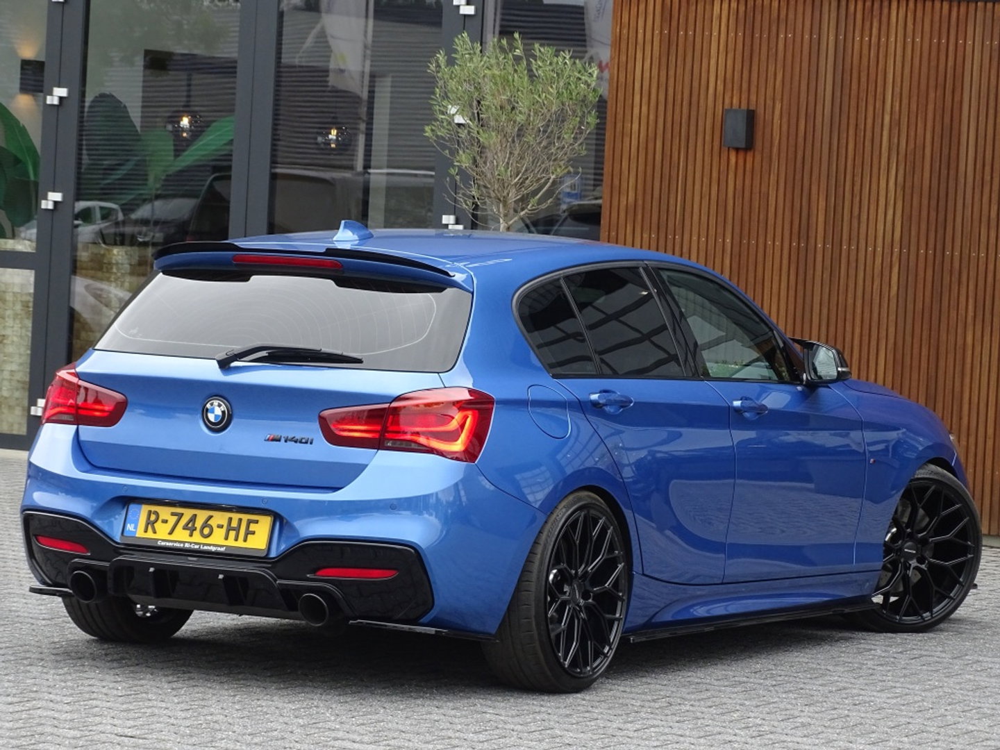 BMW 1-serie M140i 560PK / Brembo / Zaero Edit. / Stage 2 / Bilstein / LED