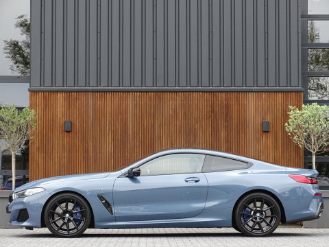 BMW 8 Serie 840i 341PK M-Sport / Individual / carbon / head-up / 360°