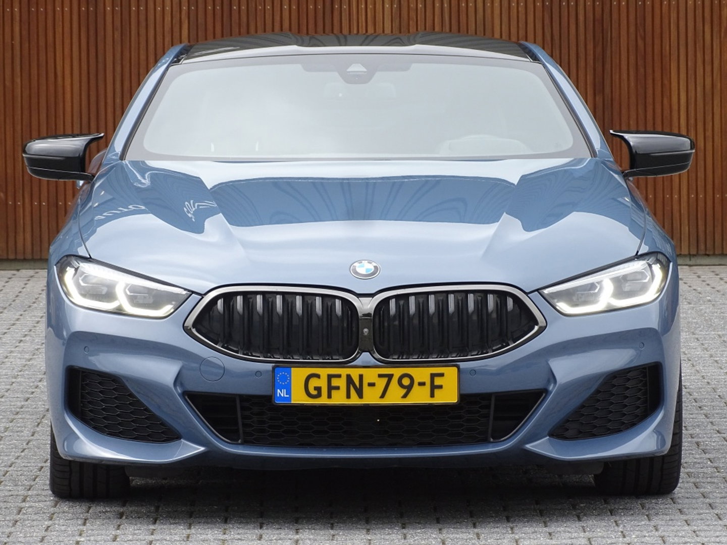 BMW 8 Serie 840i 341PK M-Sport / Individual / carbon / head-up / 360°