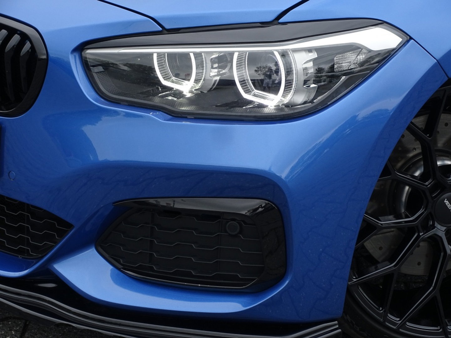 BMW 1-serie M140i 560PK / Brembo / Zaero Edit. / Stage 2 / Bilstein / LED