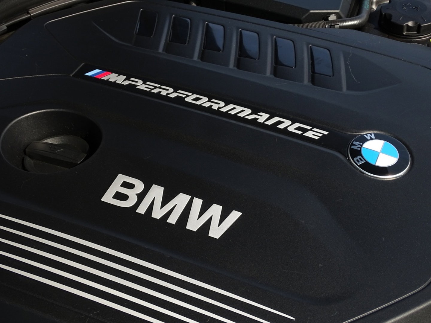 BMW 1-serie M140i 560PK / Brembo / Zaero Edit. / Stage 2 / Bilstein / LED