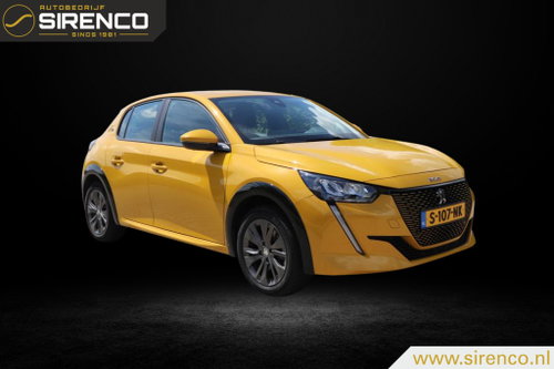 Peugeot e-208