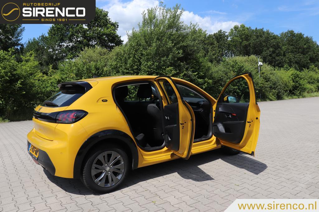 Peugeot e-208