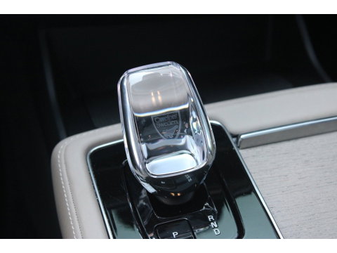 Volvo XC90 T8 Plug-in hybrid AWD Ultra Dark HEICO | Vossen Velgen | Bowers & Wilkins | Luchtvering | Panoramadak |