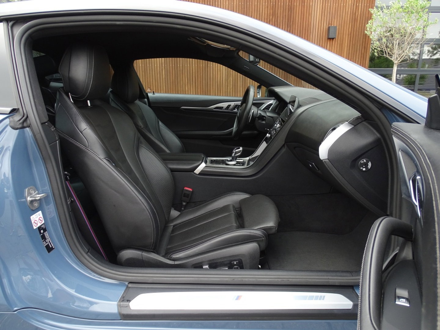 BMW 8 Serie 840i 341PK M-Sport / Individual / carbon / head-up / 360°