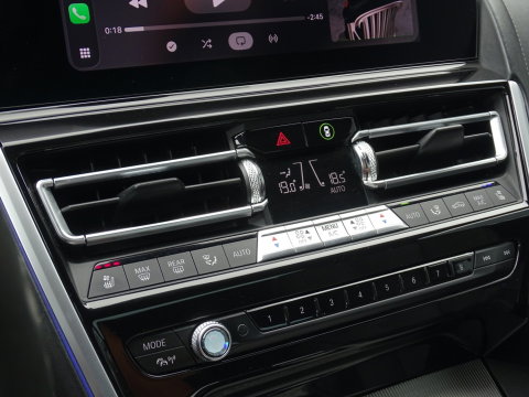 BMW 8 Serie 840i 341PK M-Sport / Individual / carbon / head-up / 360°