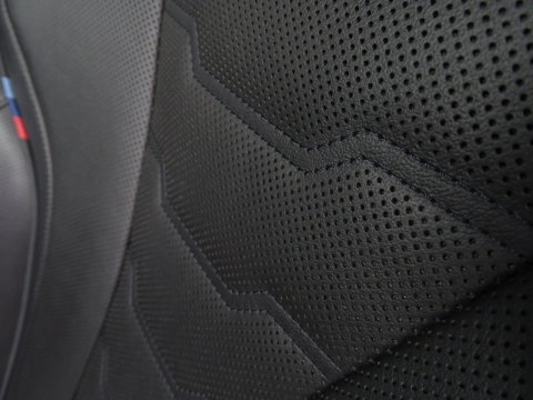 BMW 8 Serie 840i 341PK M-Sport / Individual / carbon / head-up / 360°