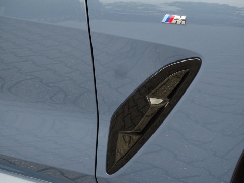 BMW 8 Serie 840i 341PK M-Sport / Individual / carbon / head-up / 360°