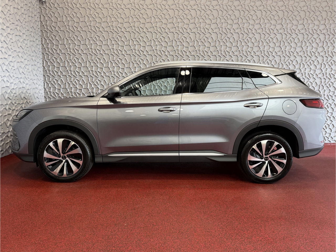 BYD SEAL U