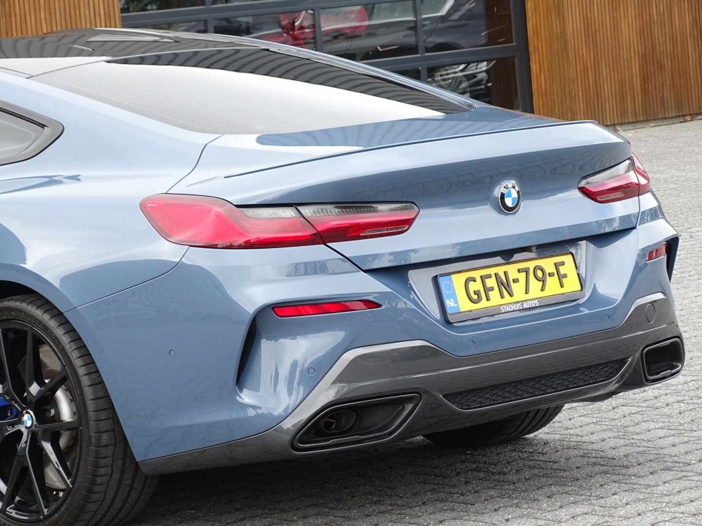 BMW 8 Serie 840i 341PK M-Sport / Individual / carbon / head-up / 360°