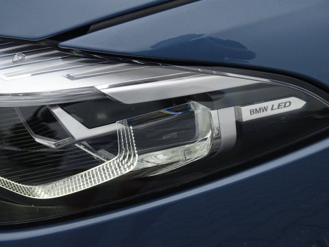 BMW 8 Serie 840i 341PK M-Sport / Individual / carbon / head-up / 360°