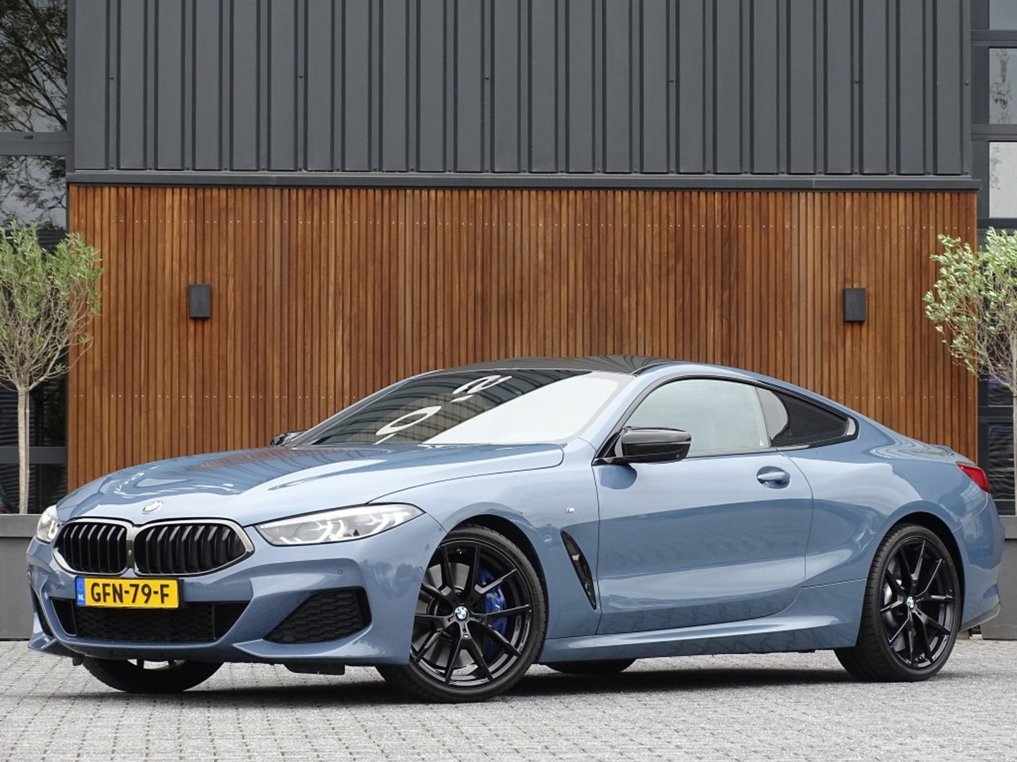 BMW 8 Serie 840i 341PK M-Sport / Individual / carbon / head-up / 360°