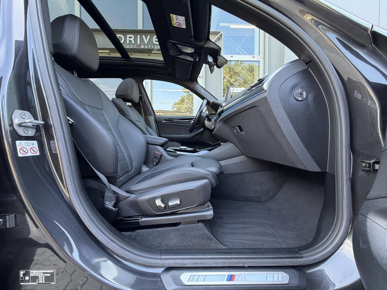 BMW iX3