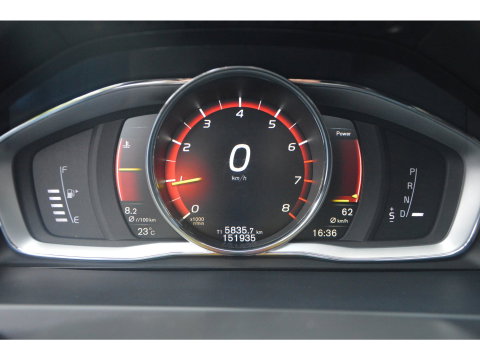 Volvo V60 Cross Country 2.0 T5 AWD Polar+ | Panoramdak | Camera | Stoel + Stuur Verwarmd | BLIS | Dealer onderhouden |