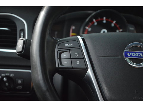 Volvo V60 Cross Country 2.0 T5 AWD Polar+ | Panoramdak | Camera | Stoel + Stuur Verwarmd | BLIS | Dealer onderhouden |