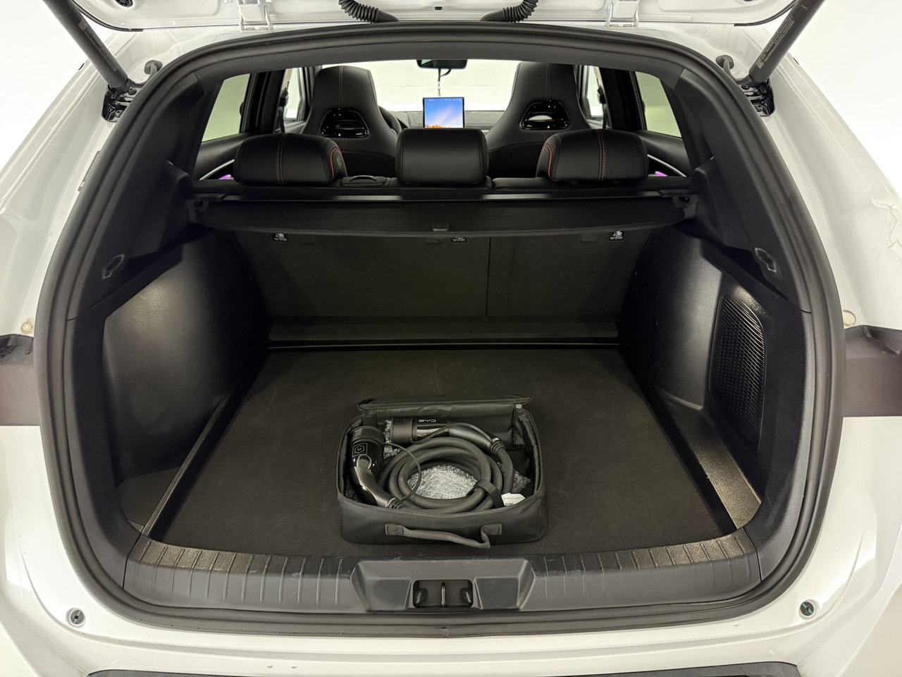 BYD SEAL U