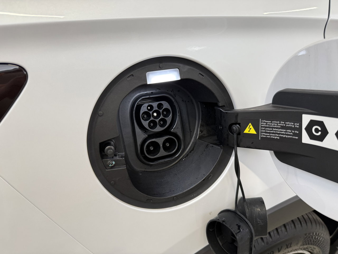 BYD SEAL U