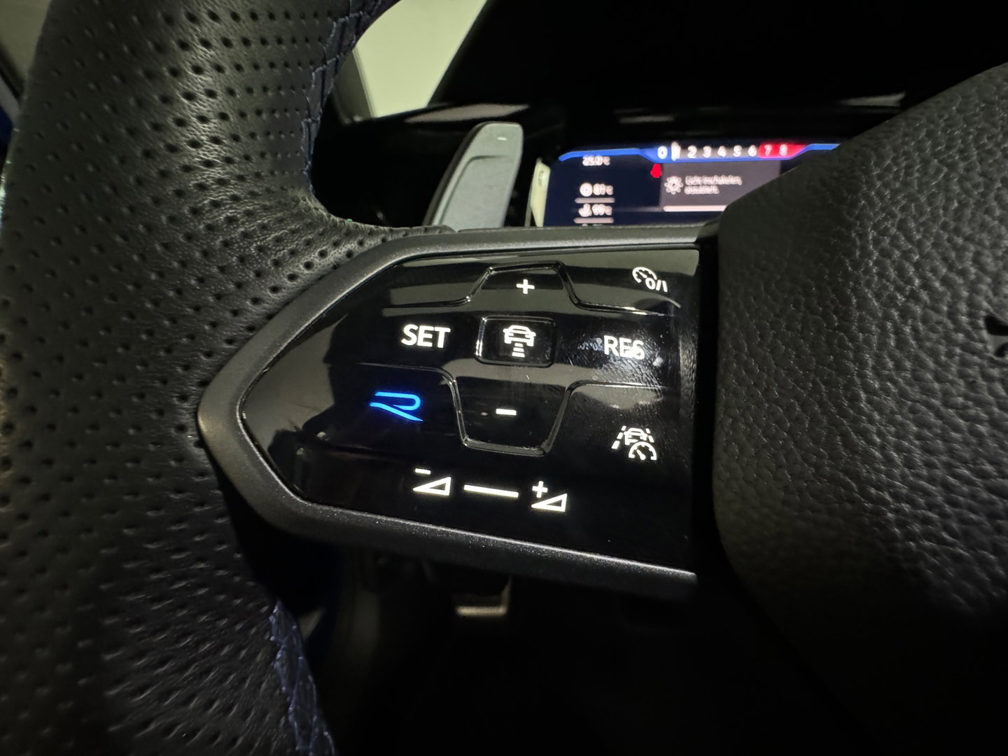 Volkswagen Golf 2.0 TSI 4Motion R DRIFT|Akra|Pano|HuD|H/K|Leer|