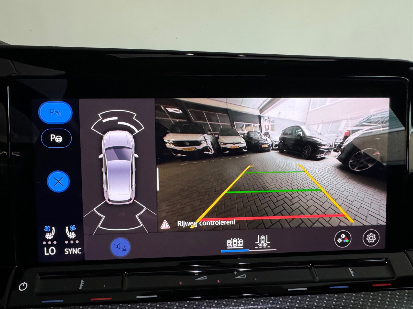 Volkswagen Golf 2.0 TSI 4Motion R DRIFT|Akra|Pano|HuD|H/K|Leer|