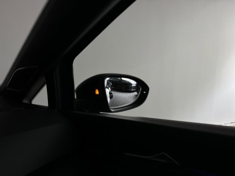 Volkswagen Golf 2.0 TSI 4Motion R DRIFT|Akra|Pano|HuD|H/K|Leer|