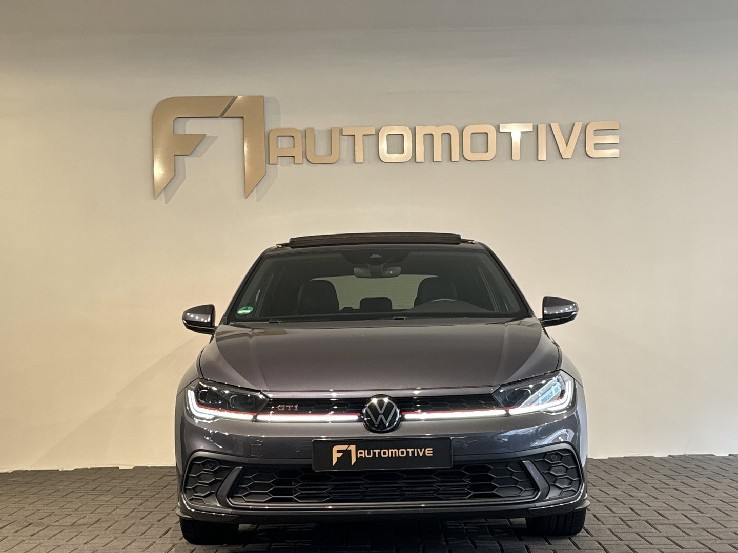 Volkswagen Polo 2.0 TSI GTI Pano|Beats|Keyless|Dodehoek|Camera|Stoelverwarming