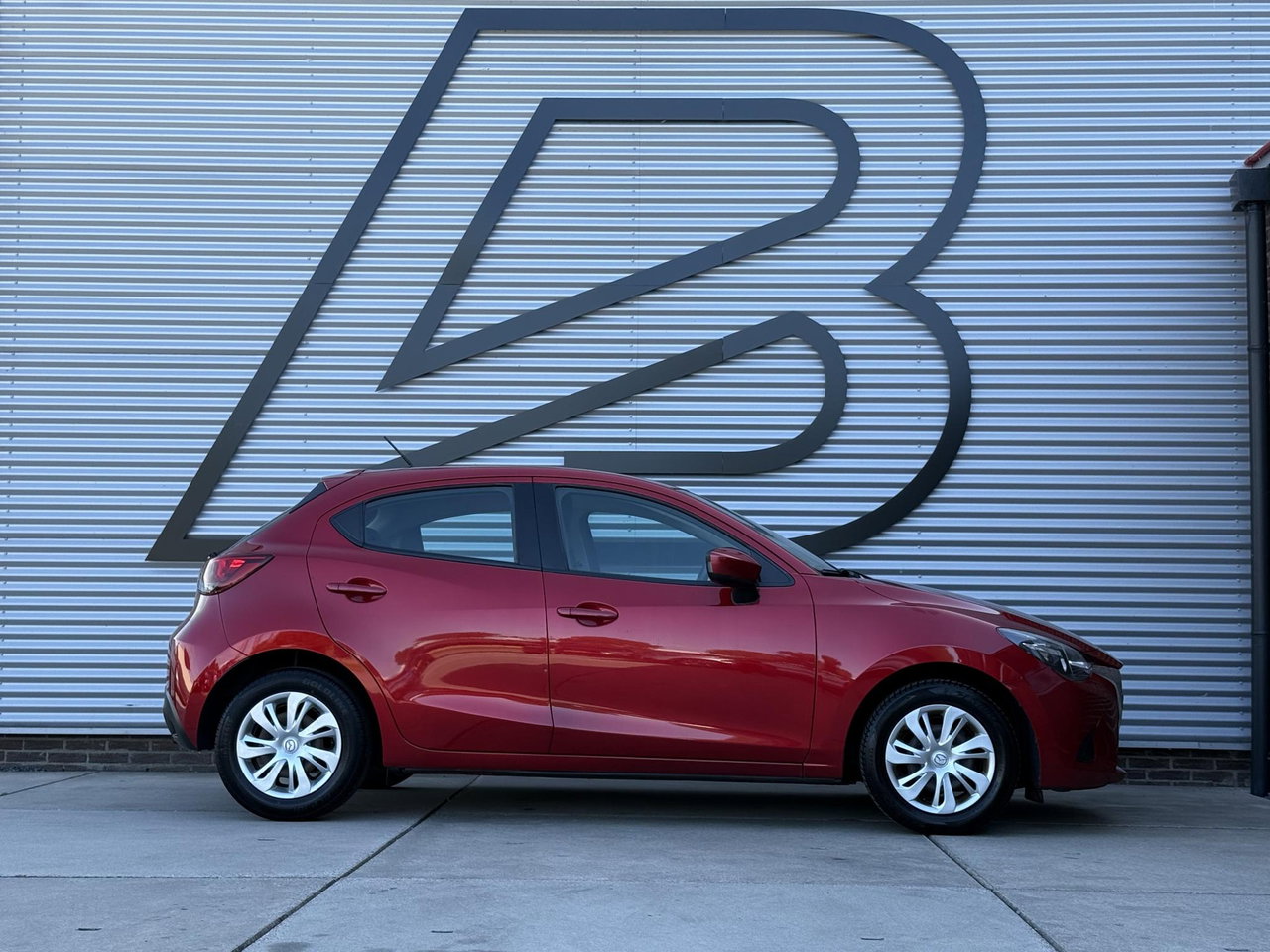 Mazda 2