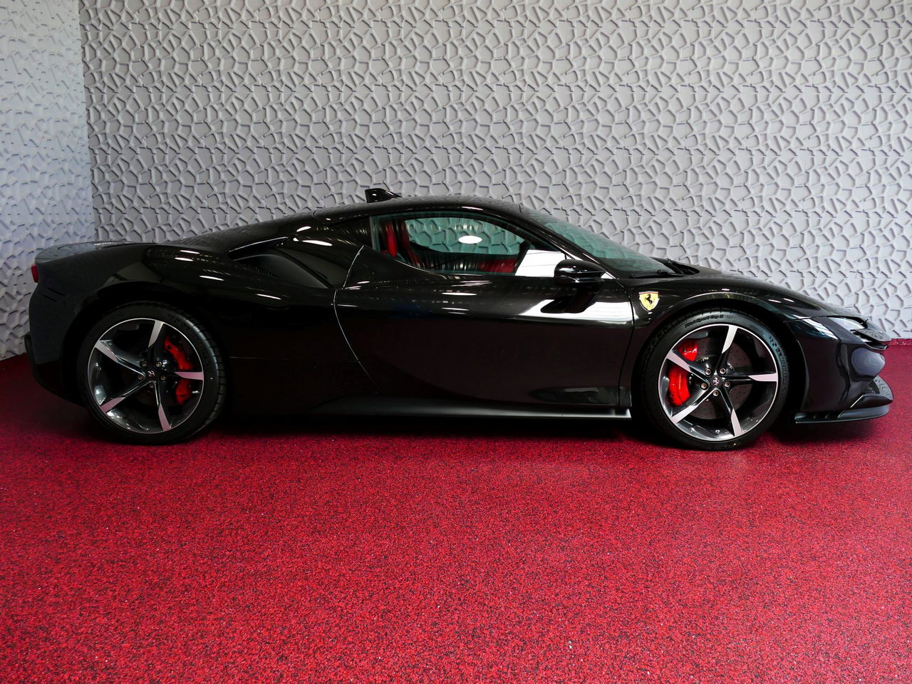 Ferrari SF90 Stradale