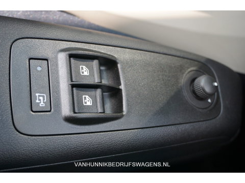 Opel Movano 3500 2.2 CDTI 140PK L2H2 BPM VRIJ!! Airco, Cruise, PDC!! Nr. 672