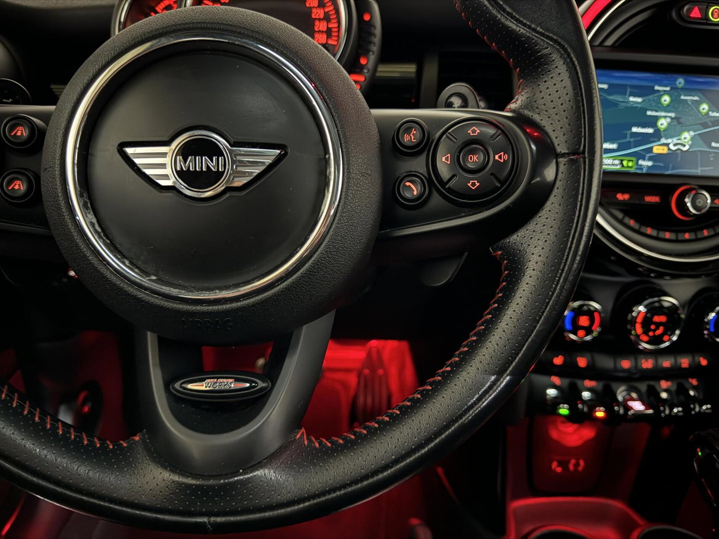 MINI Cooper S Mini 2.0 JCW Pano HUD H/K Leer DAB+ ACC NAP