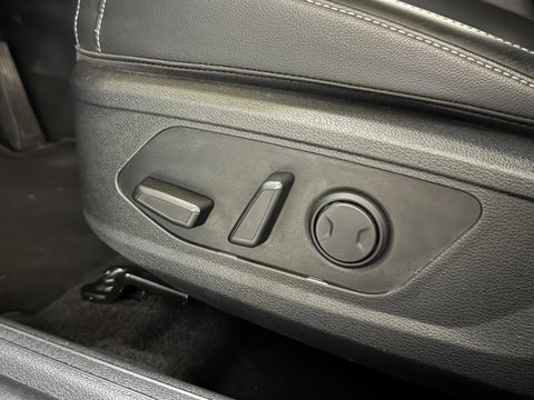 Kia Sportage 1.6 T-GDi Plug-in Hybrid AWD GT-Line Pano H/K Trekh.