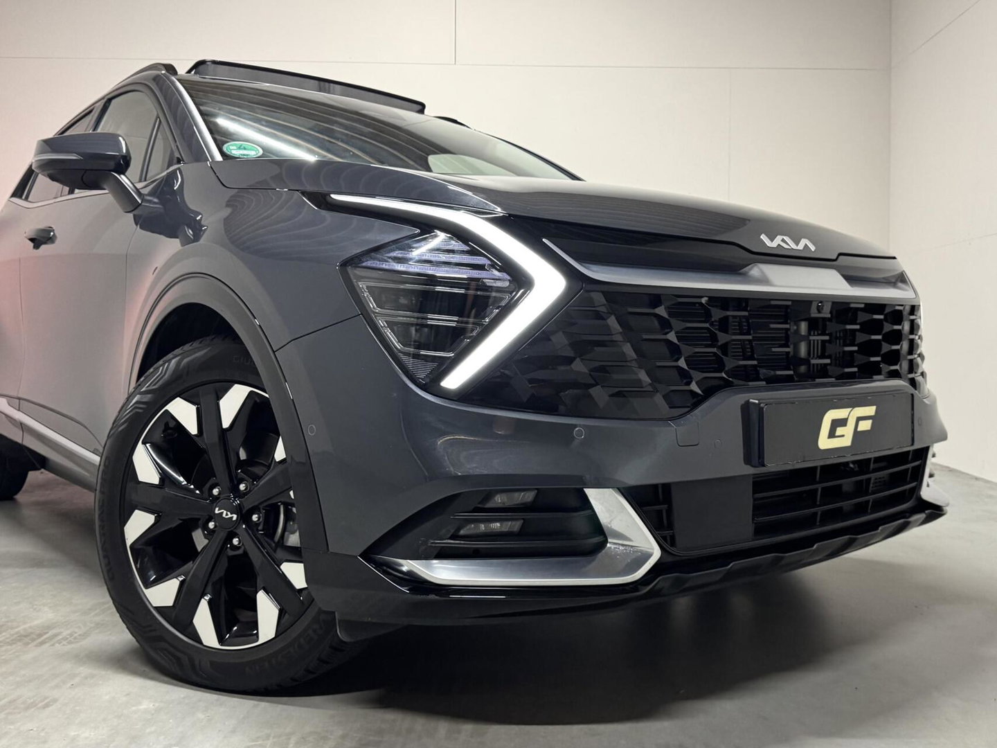 Kia Sportage 1.6 T-GDi Plug-in Hybrid AWD GT-Line Pano H/K Trekh.