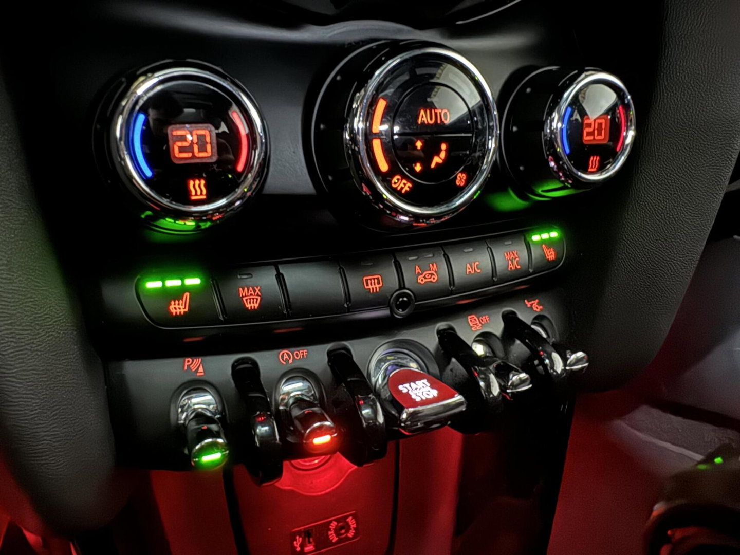 MINI Cooper S Mini 2.0 JCW Pano HUD H/K Leer DAB+ ACC NAP