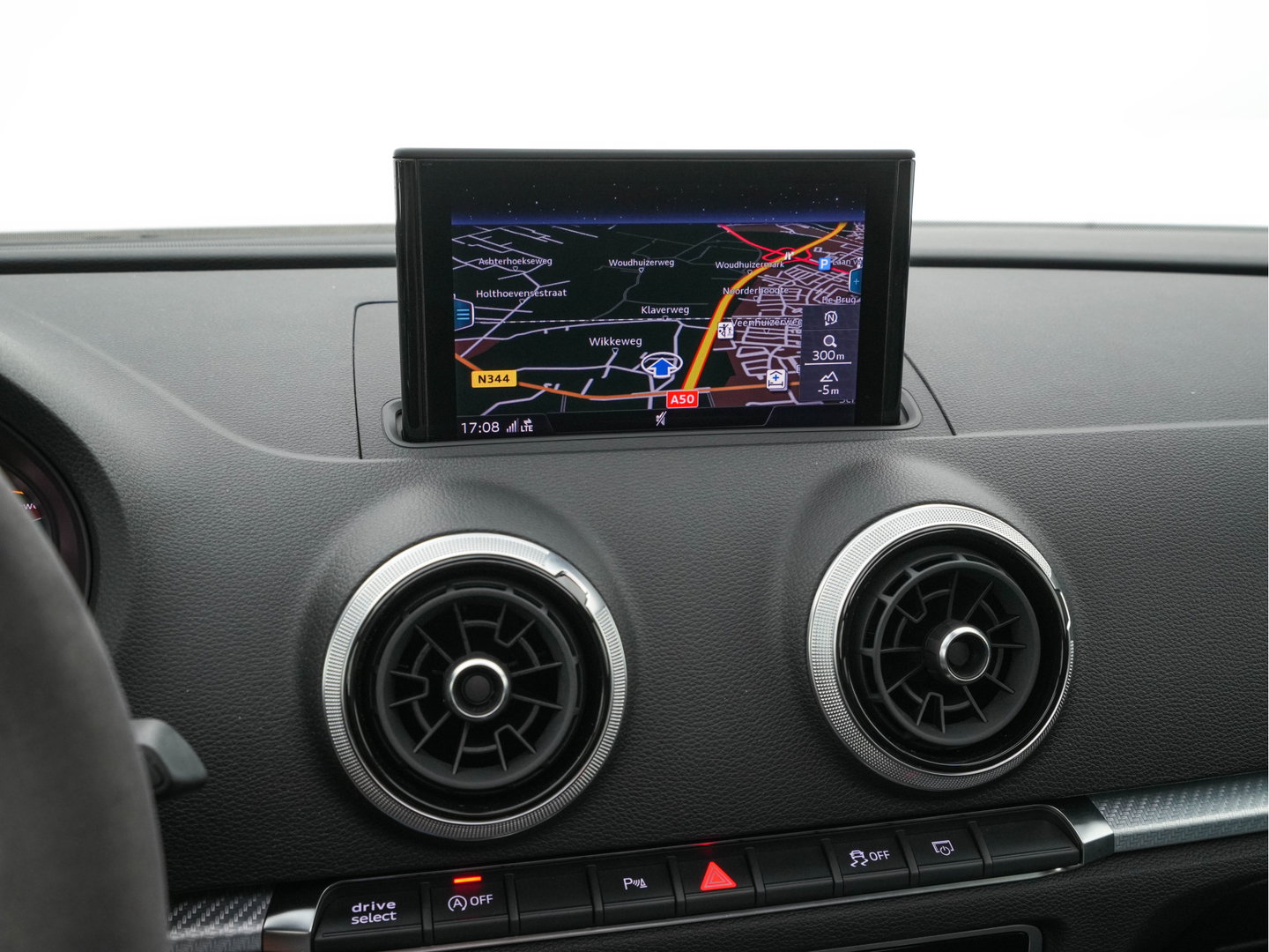 Audi RS3 Sportback 2.5 TFSI quattro *RS-SEATS | PANO | ADAPTIVE-CRUISE | NAPPA-LEATHER | BANG&OLUFSEN | CAMERA | KEYLESS | BLINDSPOT | NAVI-FULLMAP | DIGI-COCKPIT | PRIVACY-GLASS | SHIFTPADDLES | 19''ALU*