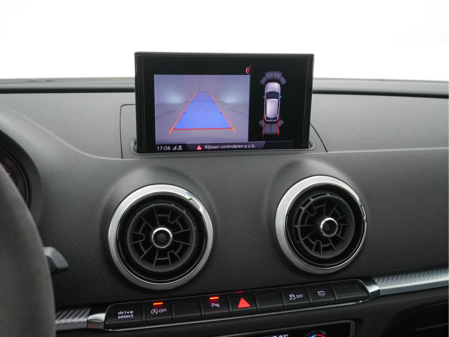 Audi RS3 Sportback 2.5 TFSI quattro *RS-SEATS | PANO | ADAPTIVE-CRUISE | NAPPA-LEATHER | BANG&OLUFSEN | CAMERA | KEYLESS | BLINDSPOT | NAVI-FULLMAP | DIGI-COCKPIT | PRIVACY-GLASS | SHIFTPADDLES | 19''ALU*