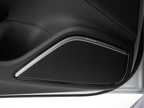 Audi RS3 Sportback 2.5 TFSI quattro *RS-SEATS | PANO | ADAPTIVE-CRUISE | NAPPA-LEATHER | BANG&OLUFSEN | CAMERA | KEYLESS | BLINDSPOT | NAVI-FULLMAP | DIGI-COCKPIT | PRIVACY-GLASS | SHIFTPADDLES | 19''ALU*