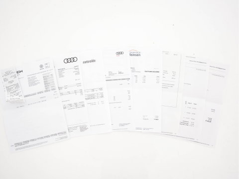 Audi RS3 Sportback 2.5 TFSI quattro *RS-SEATS | PANO | ADAPTIVE-CRUISE | NAPPA-LEATHER | BANG&OLUFSEN | CAMERA | KEYLESS | BLINDSPOT | NAVI-FULLMAP | DIGI-COCKPIT | PRIVACY-GLASS | SHIFTPADDLES | 19''ALU*