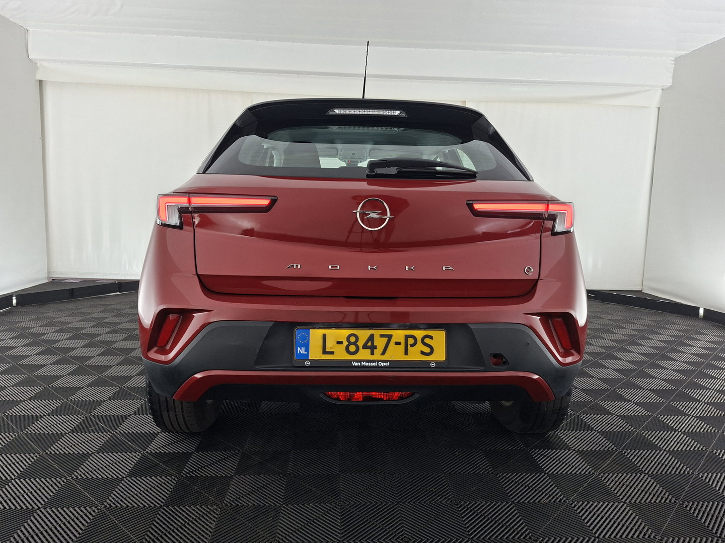 Opel Mokka-e Edition 50-kWh 11kw bl. [3-Fase-11kW] {SoH-90%} (INCL.BTW) *DIGI-COCKPIT | FULL-LED | COMFORT-SEATS | KEYLESS | DAB+ | ECC | CRUISE | 16''ALU*