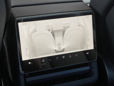 Tesla Model 3 Premium Long Range RWD 78 kWh | Marge! Financiering zonder aanbetaling | Full Self Driving | Stoelverkoeling | Bluetooth |