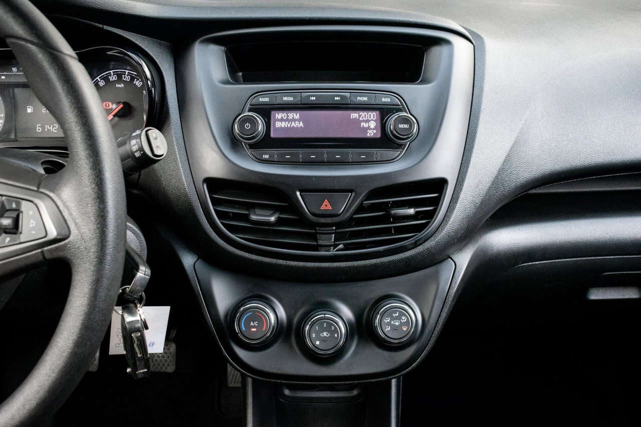 Opel KARL