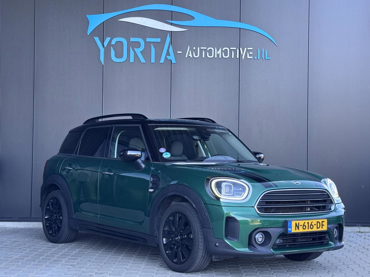 MINI Countryman