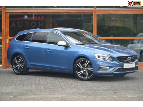 Volvo V60 T4 R-Design | Panoramadak | Dealer Onderhouden | Camera | Stoelverwarming | Standkachel |
