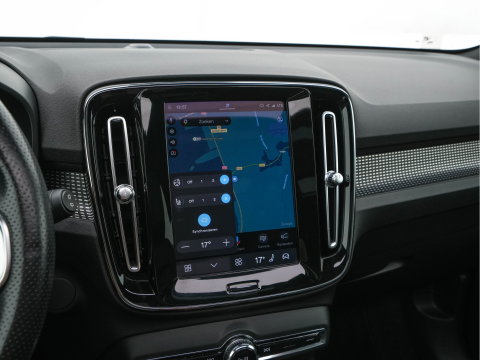 Volvo XC40 Recharge P8 AWD R-Design [3-Fase-11kW] {SoH-89%} (INCL-BTW) Aut. *PANO | LEATHER | ADAPTIVE-CRUISE | DIGI-COCKPIT | FULL-LED | CAMERA | NAVI-FULLMAP | ECC | PDC | KEYLESS | HEATED-SPORTSEATS | TOWBAR | 20''ALU*