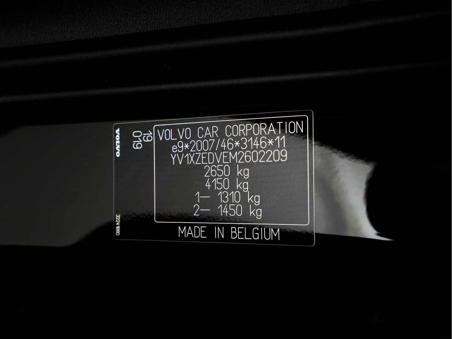 Volvo XC40 Recharge P8 AWD R-Design [3-Fase-11kW] {SoH-89%} (INCL-BTW) Aut. *PANO | LEATHER | ADAPTIVE-CRUISE | DIGI-COCKPIT | FULL-LED | CAMERA | NAVI-FULLMAP | ECC | PDC | KEYLESS | HEATED-SPORTSEATS | TOWBAR | 20''ALU*