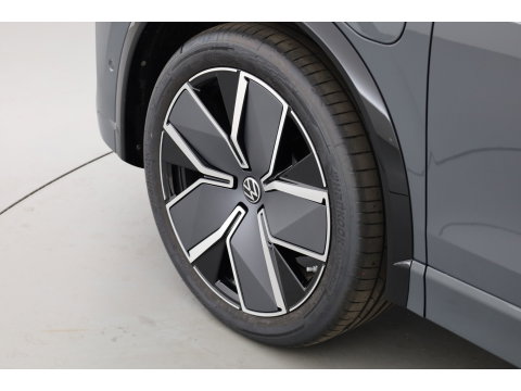 Volkswagen Tiguan 1.5 eHybrid R-Line Edition 272pk | HUD | 360cam | Massage | IQ. Light | Stoel- Stuurverw. | Adapt. Cruise | Apple CarPlay |