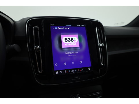 Volvo C40 Single Motor Plus 69 kWh | SOH 95.1 | Warmtepomp | Pano-dak | Stoel- + stuurverwarming | Google | Adap. Cruise | Dodehoek (Blis) |